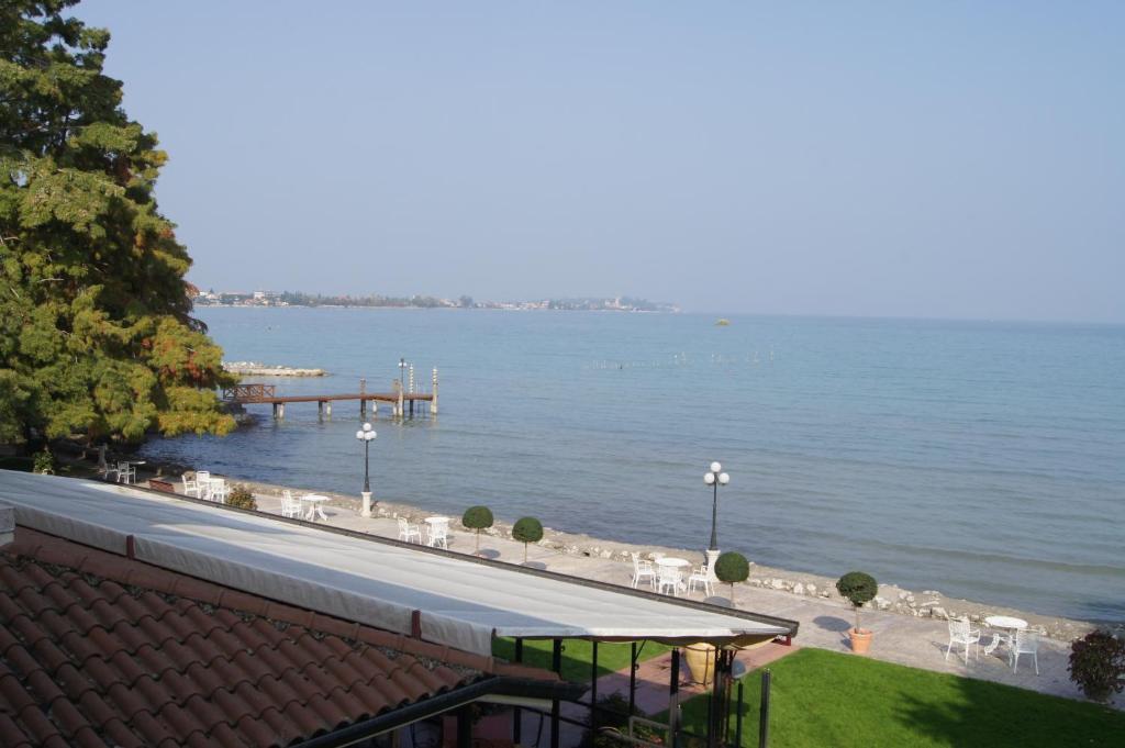 Hotel Lugana Parco Al Lago Sirmione Pokój zdjęcie